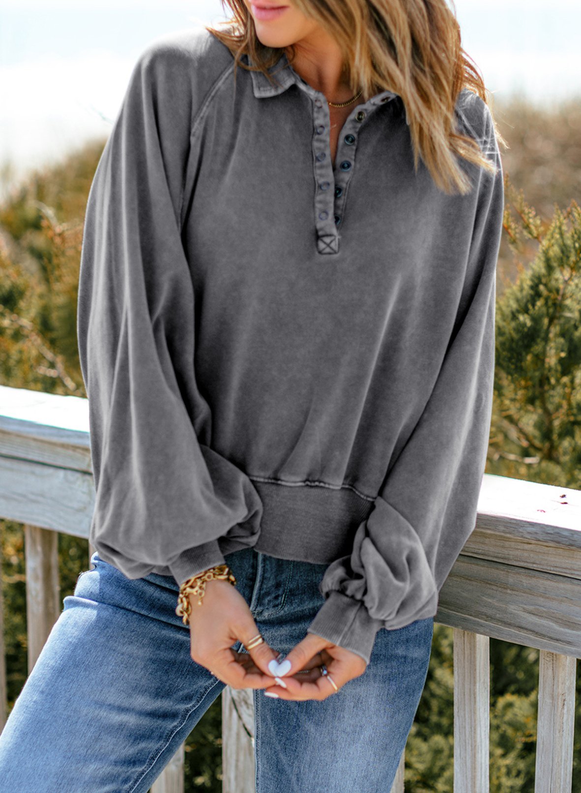 Blue-Dyed Long-Sleeve V-Neck Pullover Sweatshirt
