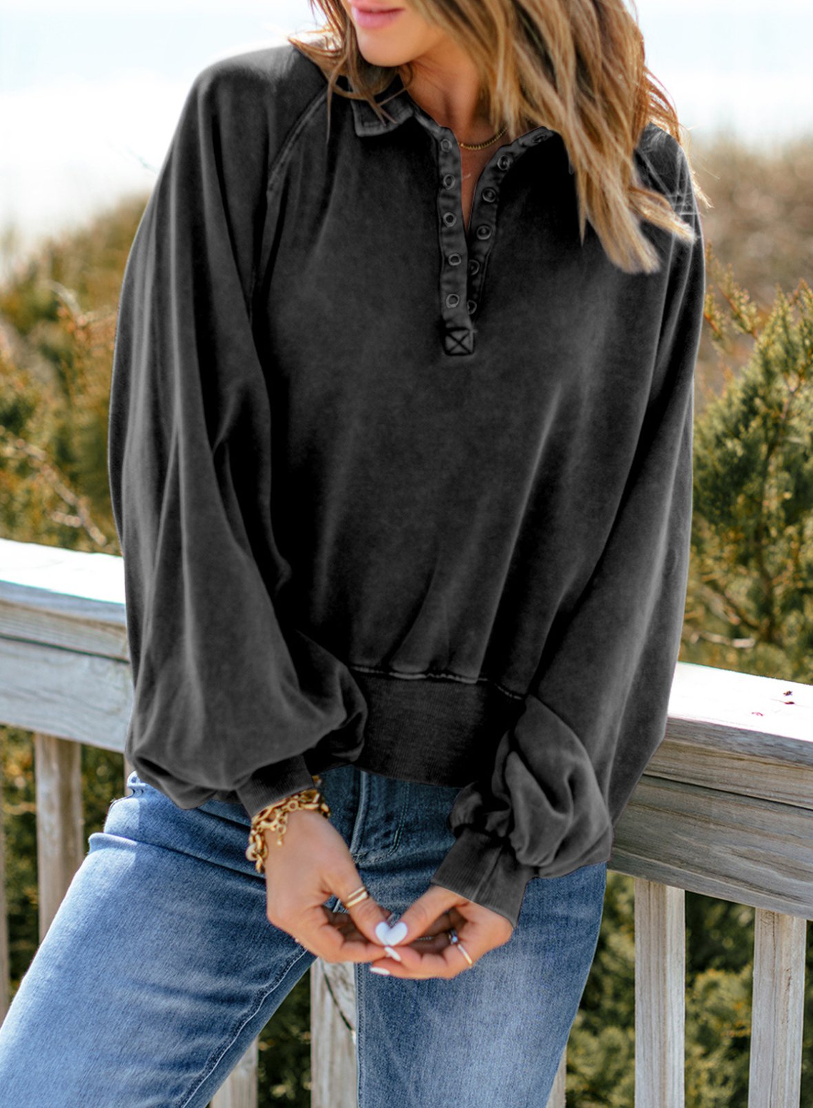 Blue-Dyed Long-Sleeve V-Neck Pullover Sweatshirt