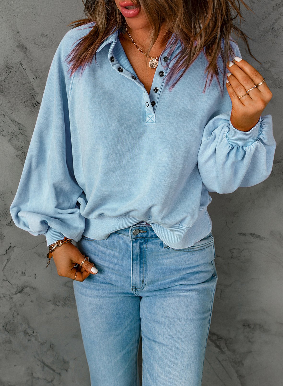 Blue-Dyed Long-Sleeve V-Neck Pullover Sweatshirt